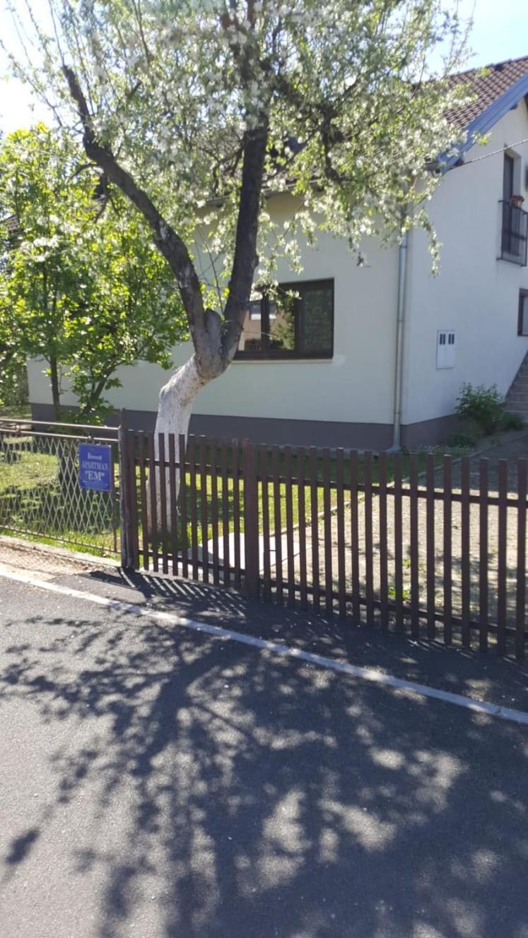 Apartman "Em" Bihać 外观 照片