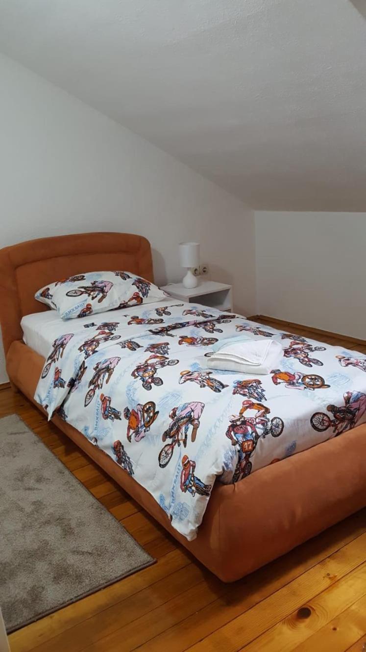 Apartman "Em" Bihać 外观 照片